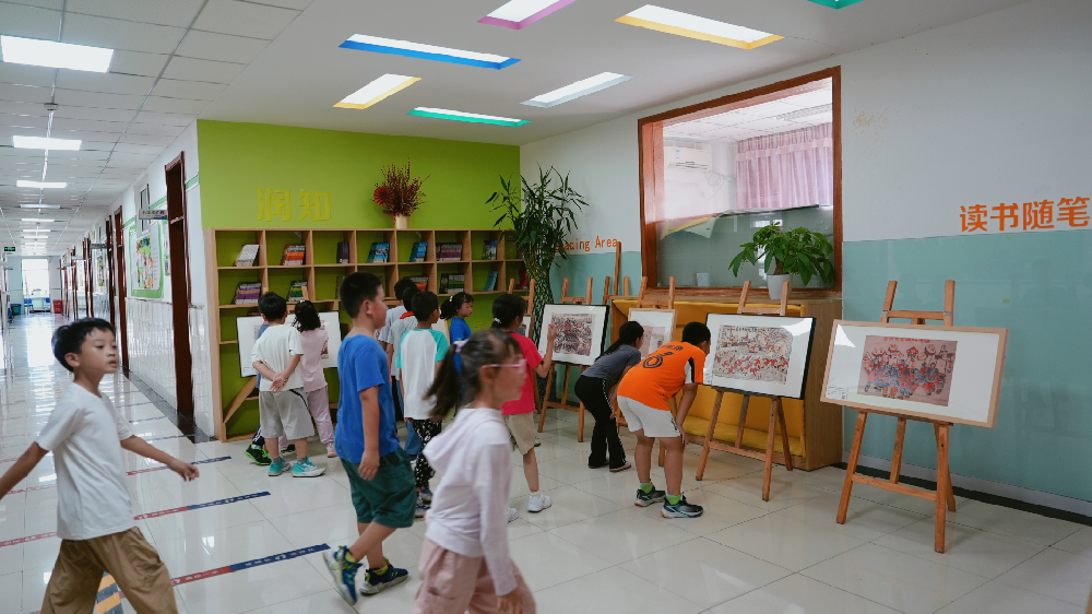 “年画里的抗日战争” 木版年画珍品展校园巡回展第二站隆重启幕！