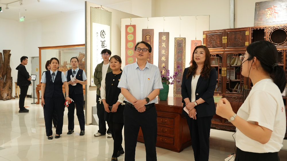 扬五四风骨，沐德艺新风，政银青年聚力同行！